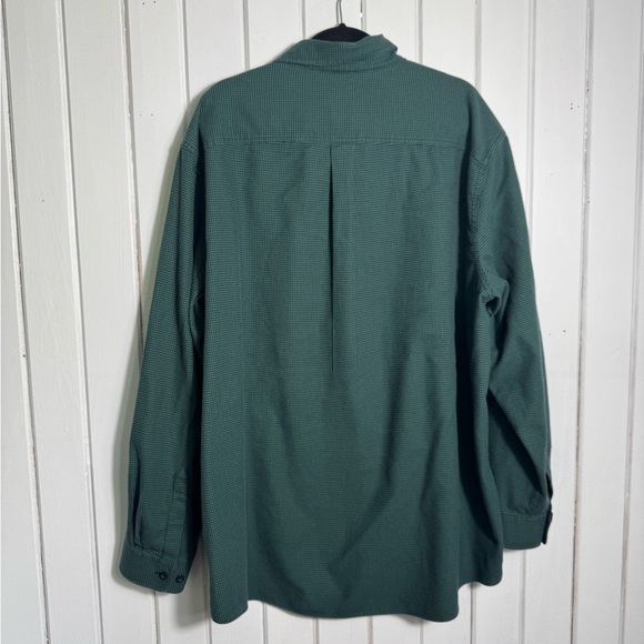 L.L. Bean Forest Green Men's Button Down Shirt - Picture 2 of 2